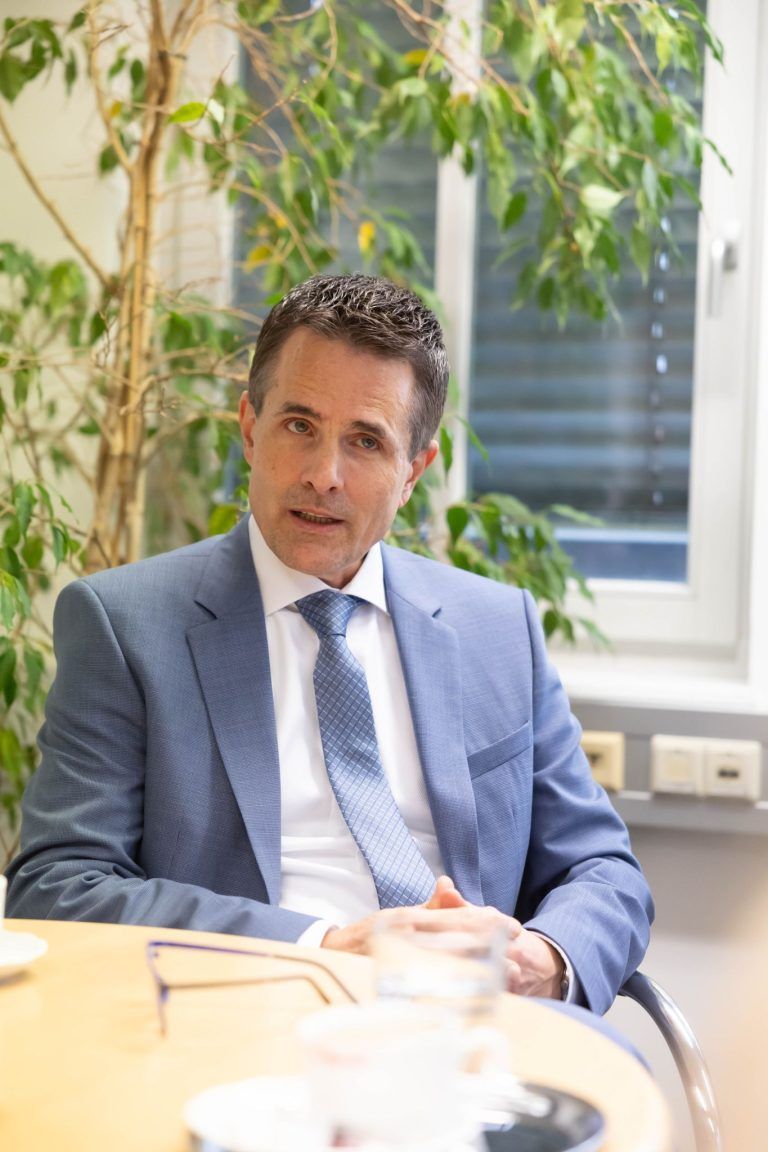 Lehrermangel: Bildungsdirektor rechnet frühstens ab 2028/29 "mit leichter Entspannung"