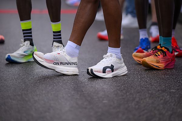 Schnelle Zeiten und kenianische Siege im Linz-Marathon