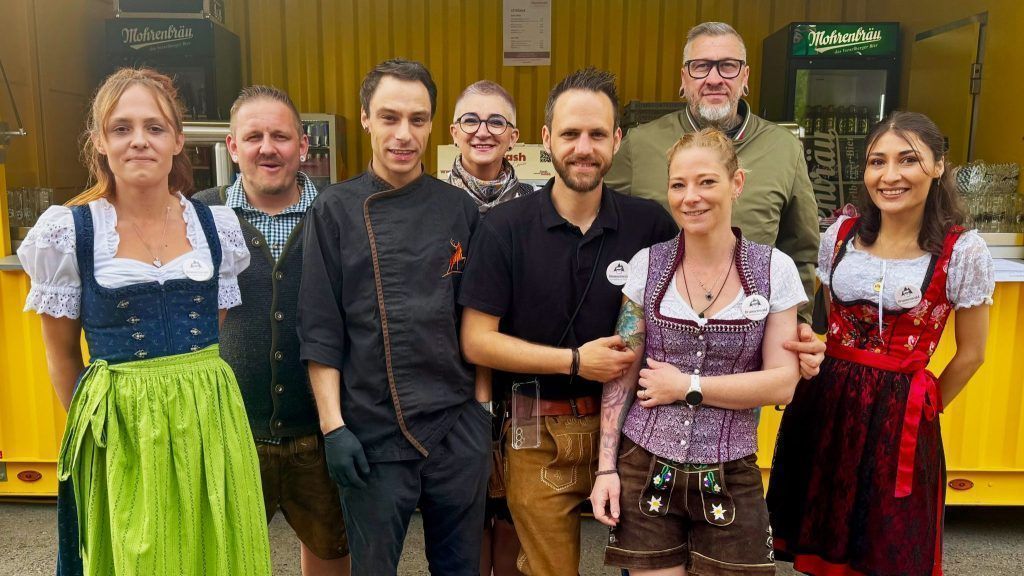Göfis feierte die Wiedereröffnung des Gasthauses Brunnenwald mit einem Frühschoppen