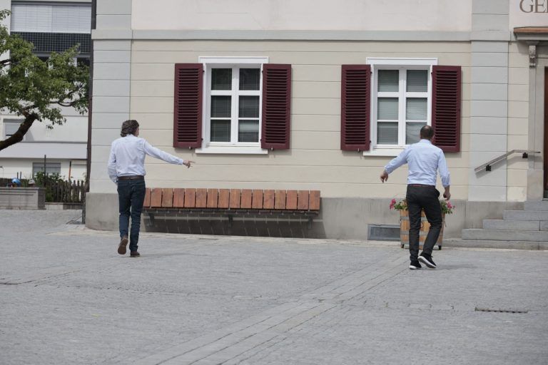 In den Farben getrennt, im Rathaus vereint