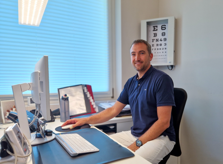 Dr. Dustin Schramm