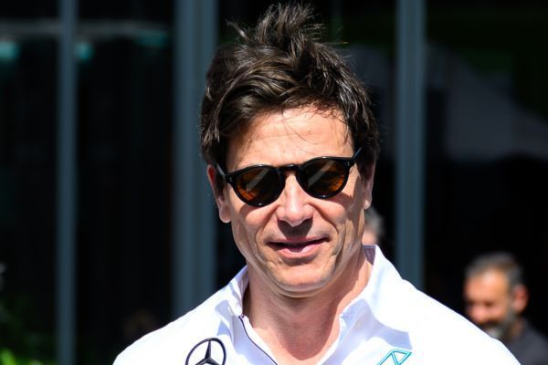 Wolff dementiert Gespräche mit Verstappen nicht
