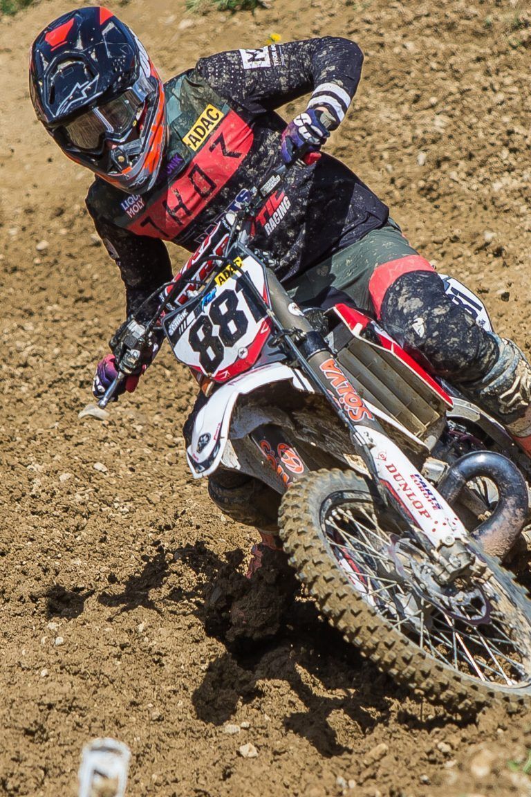 ADAC MX Masters, LIEBER HANNES, sorry für die sch*** Bilder, in die coolen Kurven durfte ich nicht hin