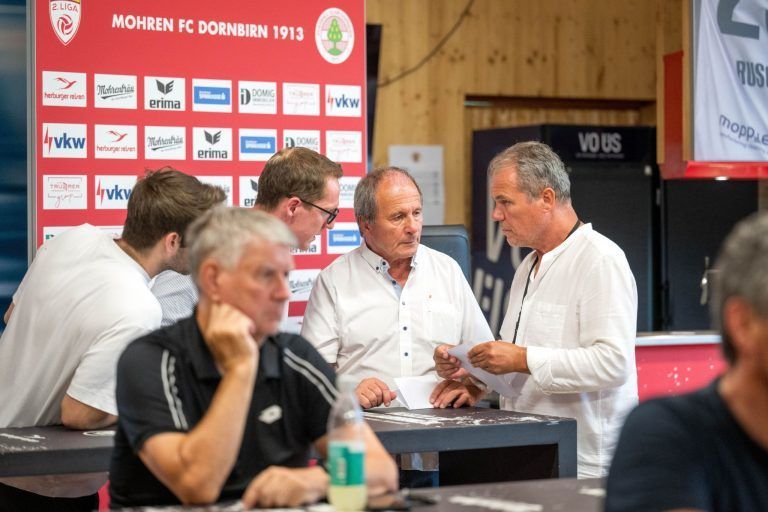 Außerordentliche Jahreshauptversammlung beim FC Dornbirn, Abwahl Domig, neuer Vorstand