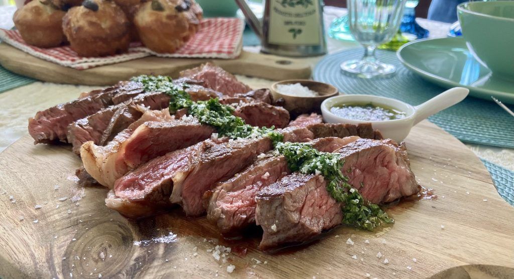 Ribeye Steak mit Gremolata-Öl