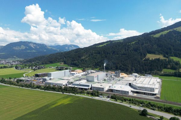 Egger 2024/2025 mit konstantem Umsatz und Gewinnplus