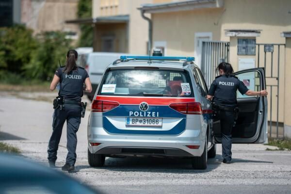 Eifersucht als Motiv für Bluttat während Haftausgang in NÖ