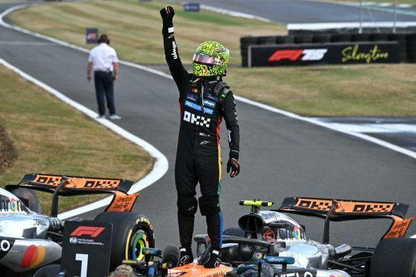 Norris siegt in Silverstone vor Piastri - Hülkenberg Dritter