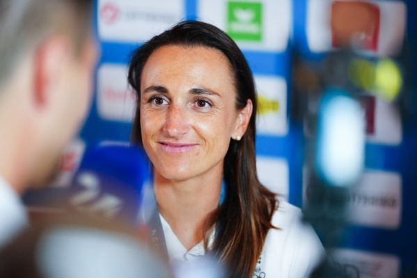 Segel-Olympiasiegerin Vadlau gibt nach Not-OP Entwarnung