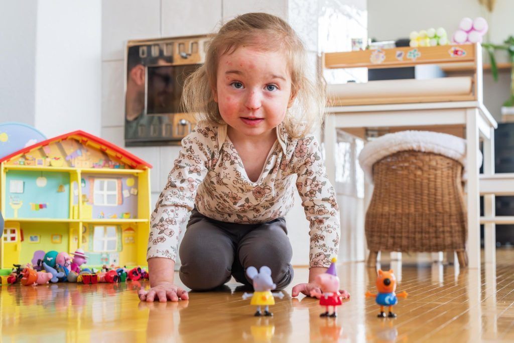 Lilijana sucht liebevolle Begleitperson für den Kindergartenstart