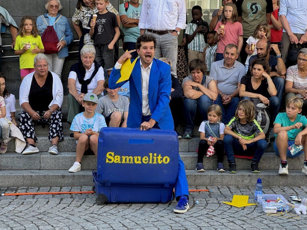 Straßenkünstler verzaubern Feldkirch beim Gauklerfestival