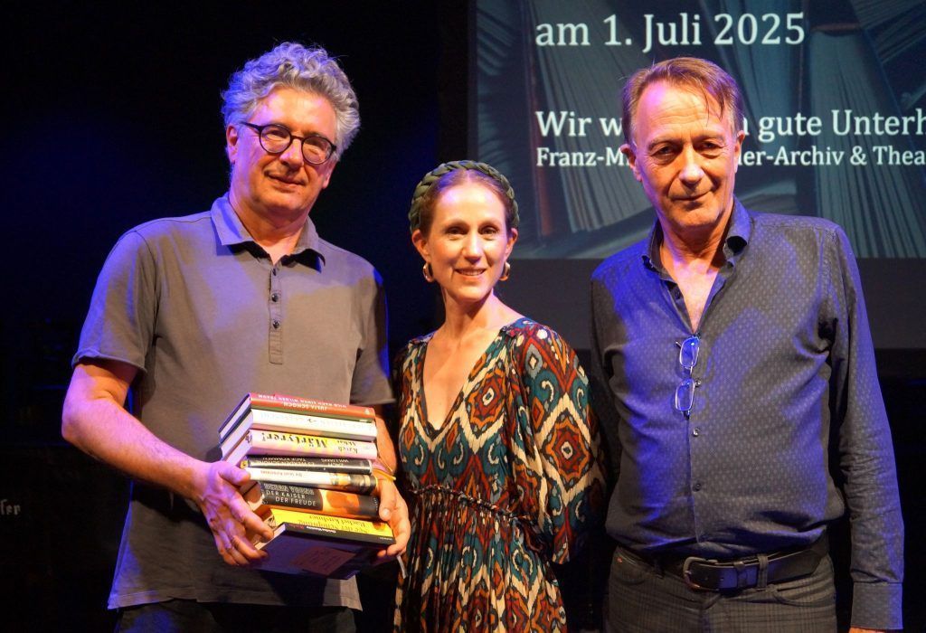 Sommerlesetipps vom bewährten Literaturtrio