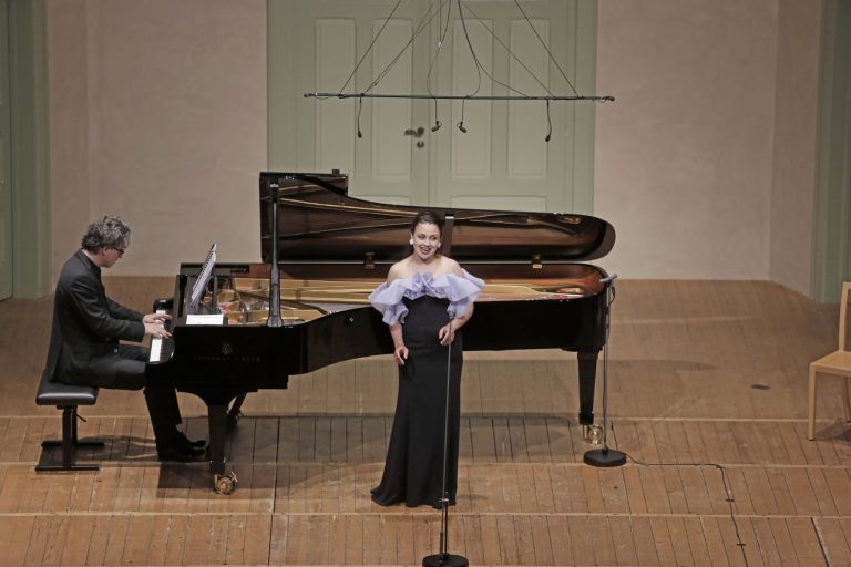 Katharina Konradi und Konstantin Krimmel