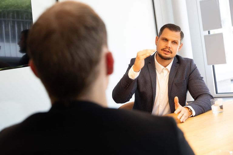 "Im Herbst werden die Insolvenzen spürbar zunehmen"