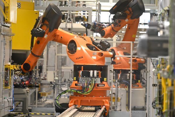 BMW startete mit E-Motorenproduktion in Steyr