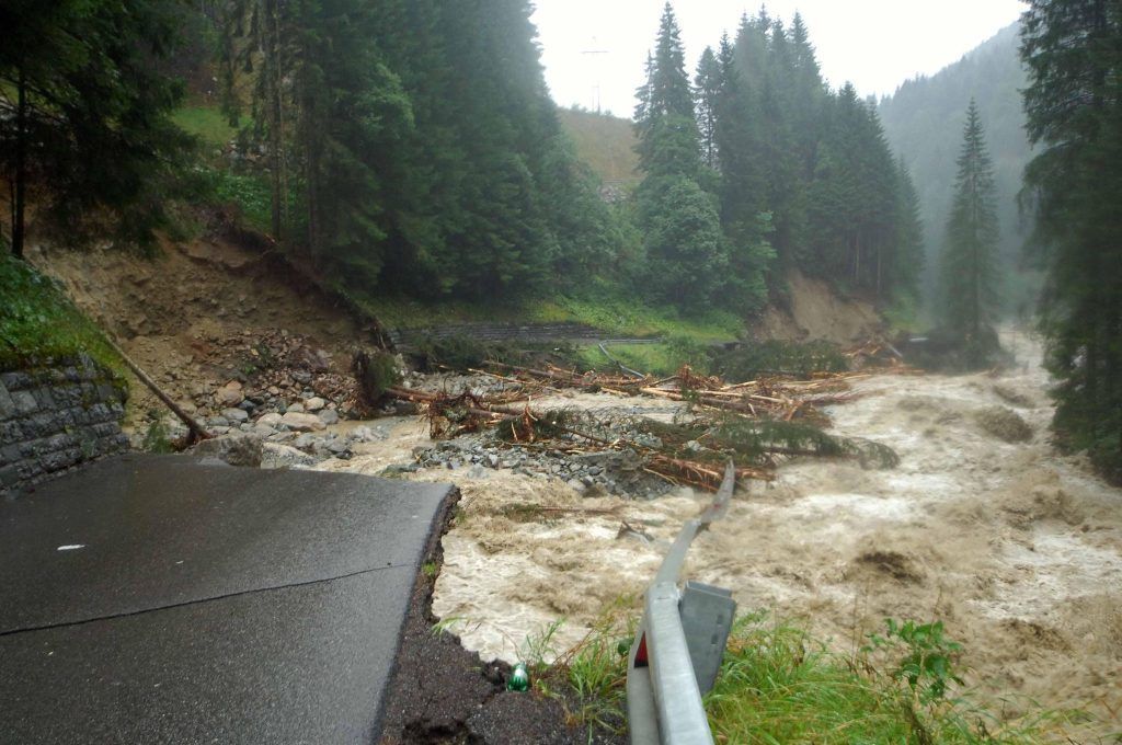 20 Jahre Hochwasser: "Diese Bilder vergisst man bis heute nicht"