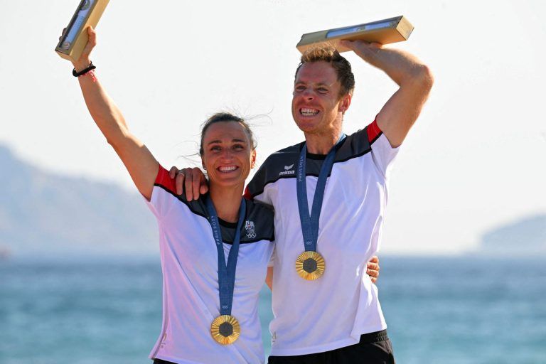 SAILING-OLY-PARIS-2024-MEDALS
