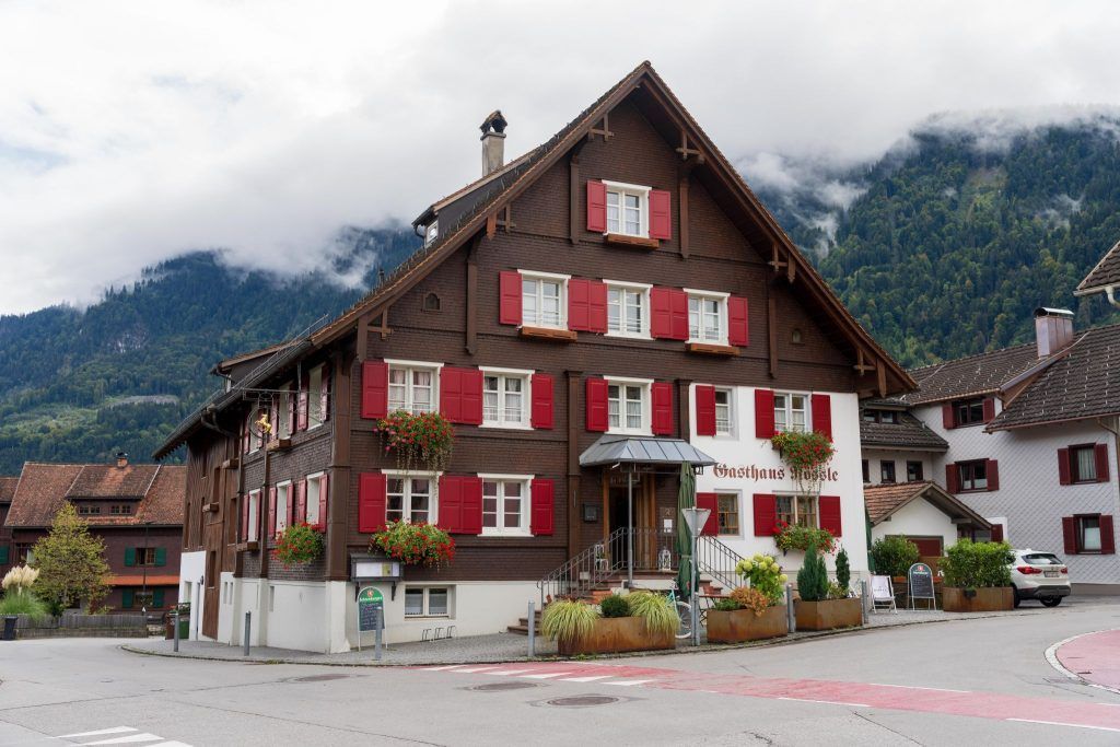 Geschichte bewahren, Moderne servieren