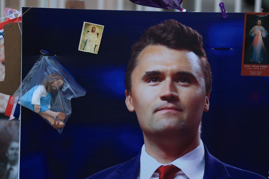 Junge Kirche Vorarlberg distanziert sich von Charlie Kirk: "Wir sehen ihn nicht als Märtyrer"