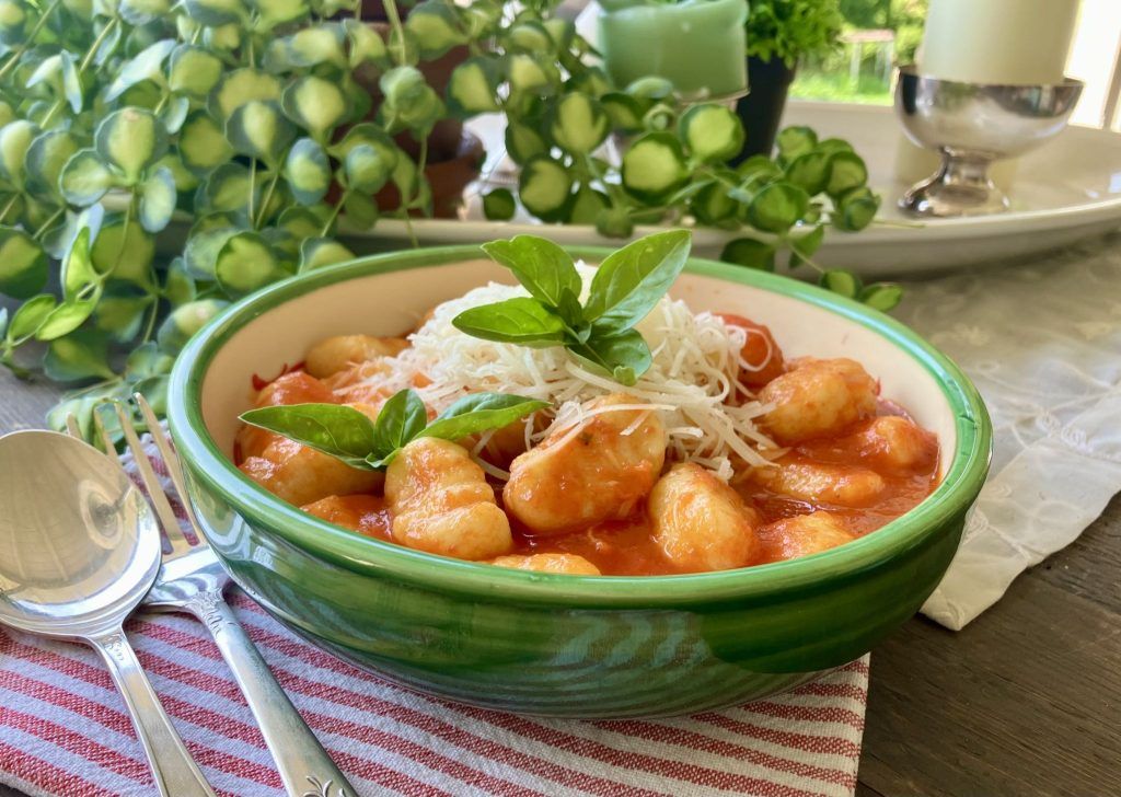 Gnocchi mit frischer Tomatensauce