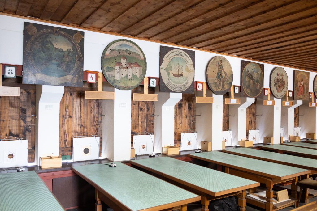 Schießen und genießen im Schützenhaus