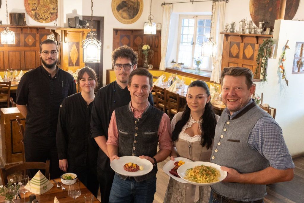 Schießen und genießen im Schützenhaus