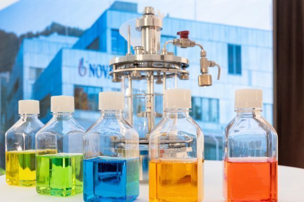 Novartis eröffnet zweite Antikörper-Produktionsanlage
