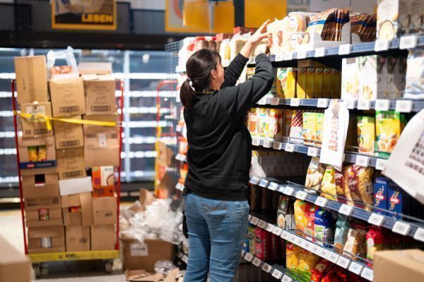 Handels-KV - GPA fordert Gehaltserhöhung von über 3 Prozent