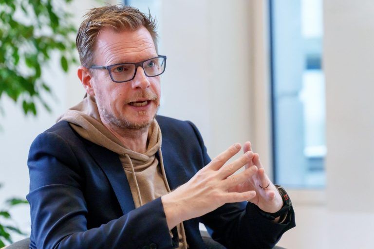 "Der Algorithmus unterdrückt die Parteien der Mitte"