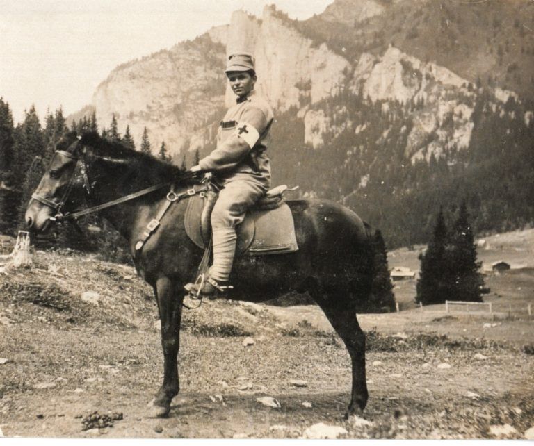 Stephanie Hollenstein als Soldat, 1915