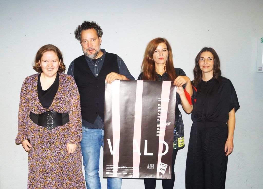 Wenn der Wald zurückschlägt – Premiere von „Wald“ im Theater Kosmos