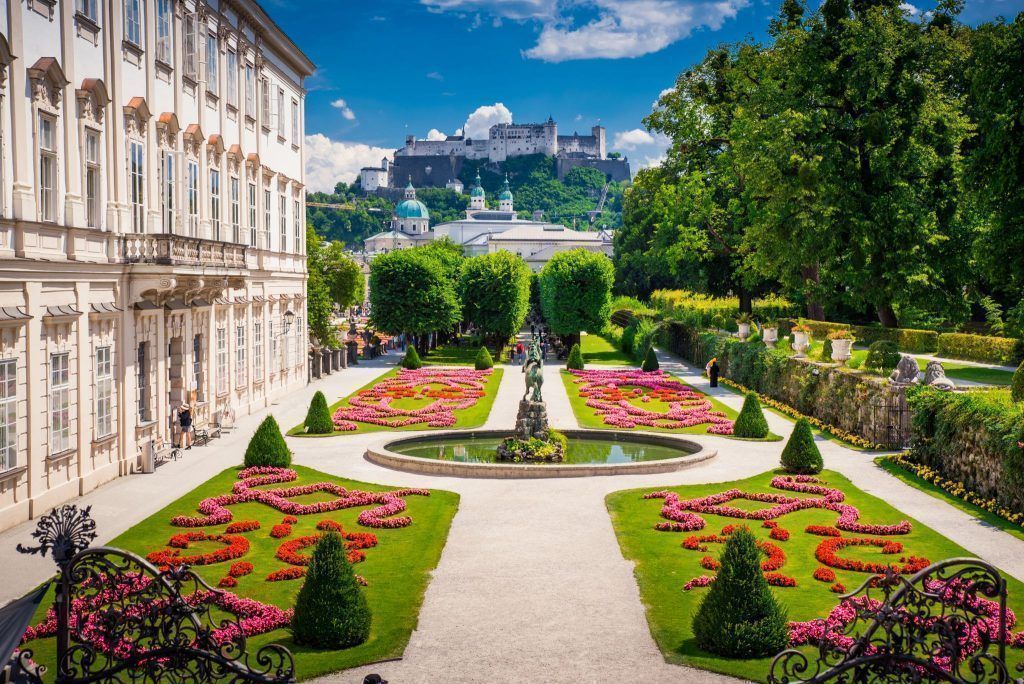 Herbstferien für die ganze Familie: 8 Reiseziele für Sonne, Kultur und Erholung