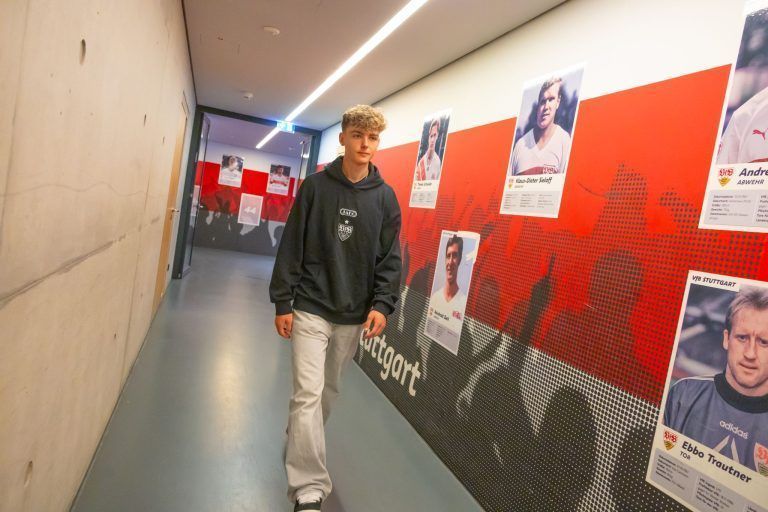 Auf Besuch bei Yanik Spalt beim VfB Stuttgart