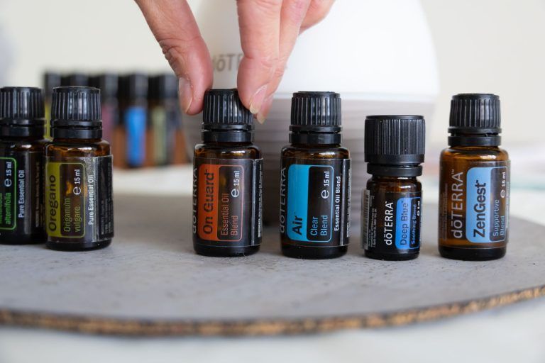 Mit Klängen und ätherischen Ölen innerlich auf Reisen gehen