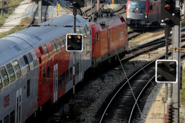 Zugfahrten zwischen EU-Metropolen sollen viel kürzer werden