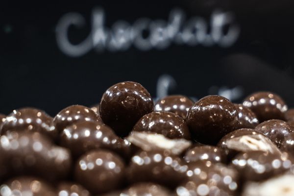 Schweizer Schoko-Konzern rechnet mit sinkenden Kakaopreisen