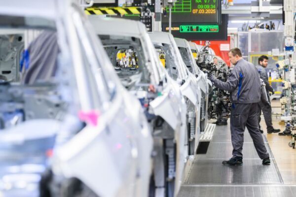 Deutsche Autoindustrie strich 49.000 Jobs seit Herbst 2024