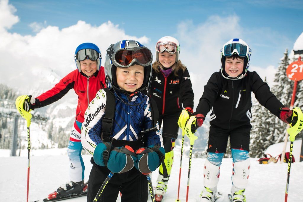 Jetzt geht's auf die Piste: Welche Skigebiete wann geöffnet haben