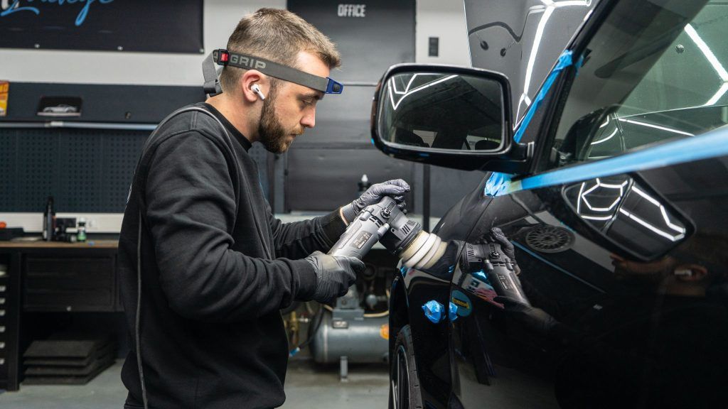 Neuer Glanz für Alltagsautos und Liebhaberstücke