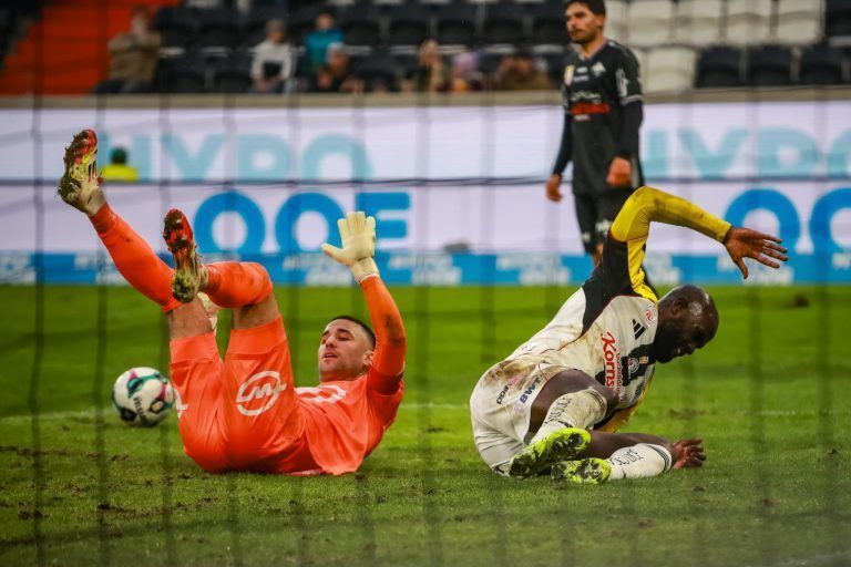 GEPA-20251109-101-107-0052