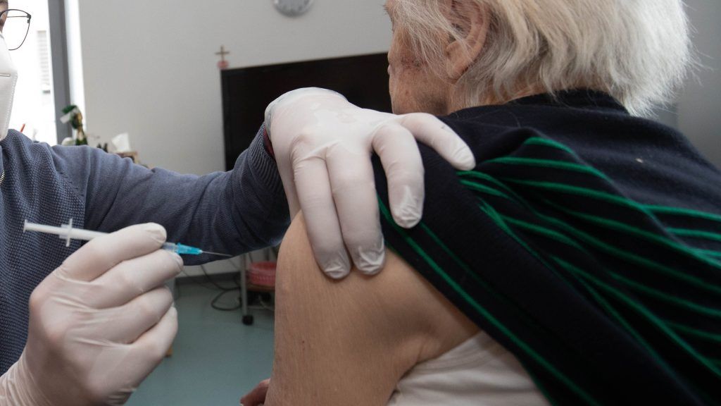 Kostenlos, aber nicht verfügbar: Wo sind die Impfstoffe hin?