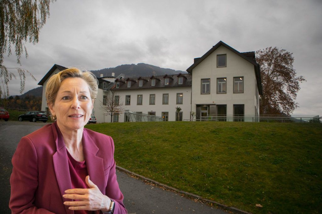 Therapiestation Carina: Kodex greift nicht, Beziehung dennoch ein No-Go