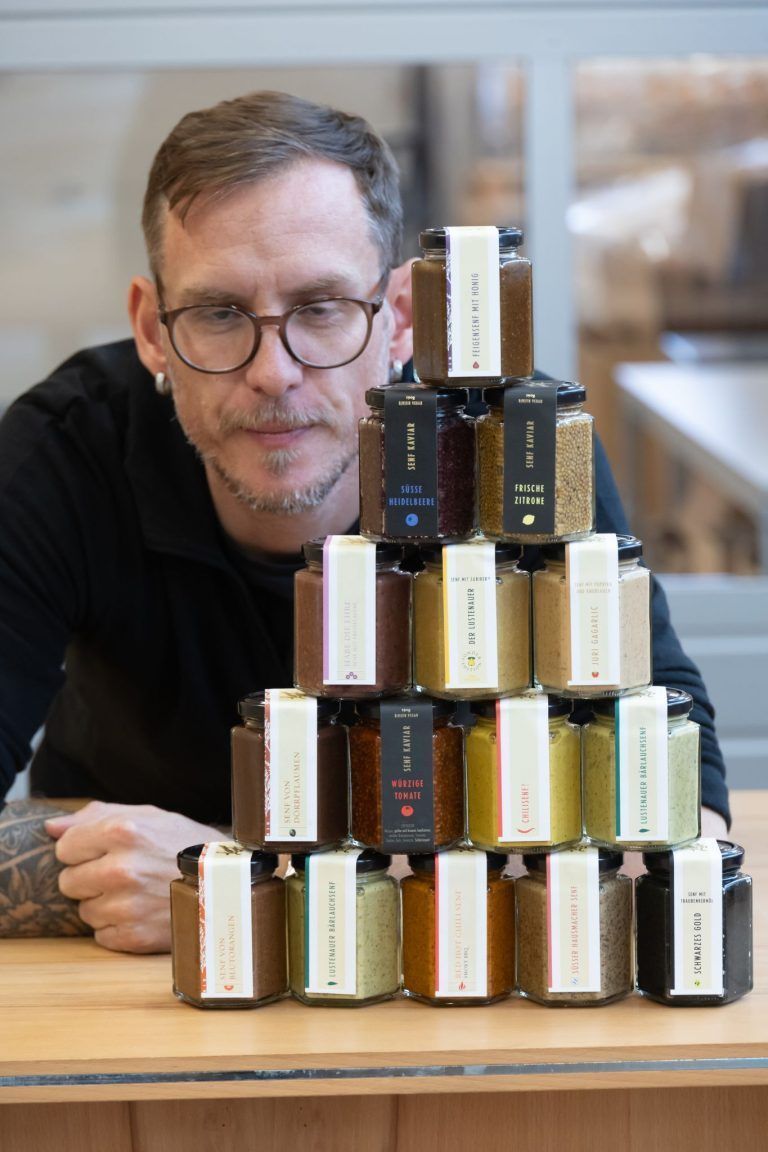 Nachhaltig gewürzt: Lustenauer Senf baut seine Zukunft