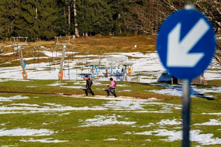 Warten auf Schnee am Bödele: „Bei Schönwetter können wir es abfangen“