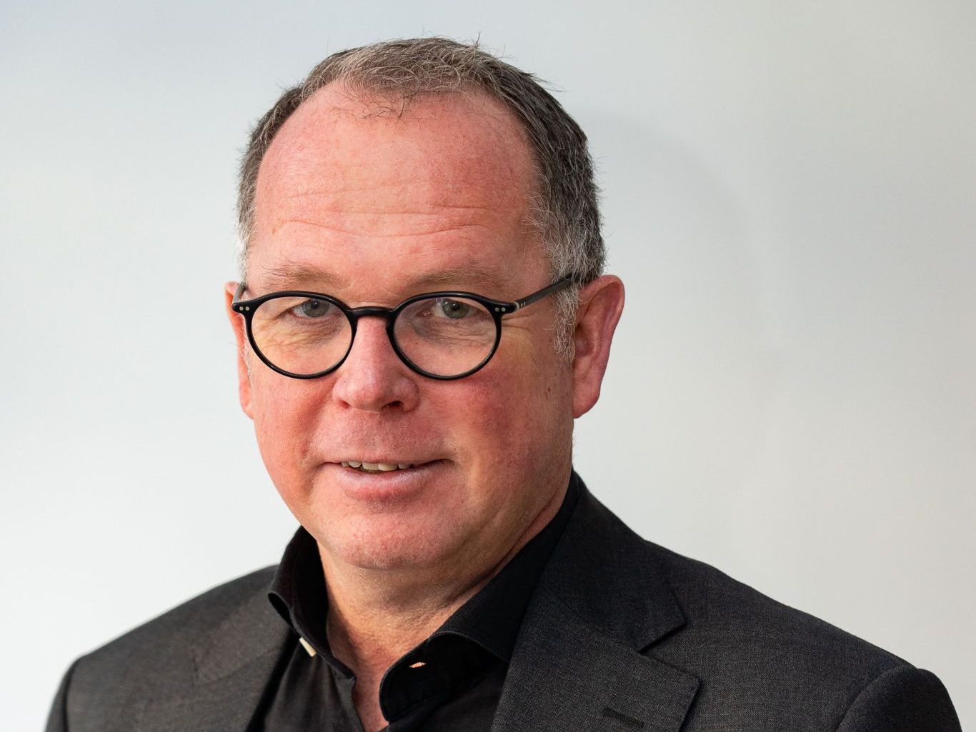 „Königliche Würde“ im Dialog in Batschuns feiern