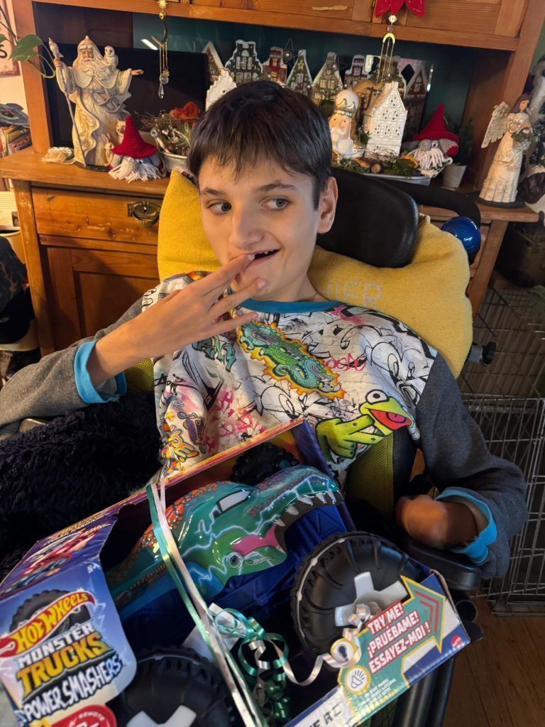 Weihnachtszauber für die NEUE-Patenkinder: Herzenswünsche, die Freude verbreiten!