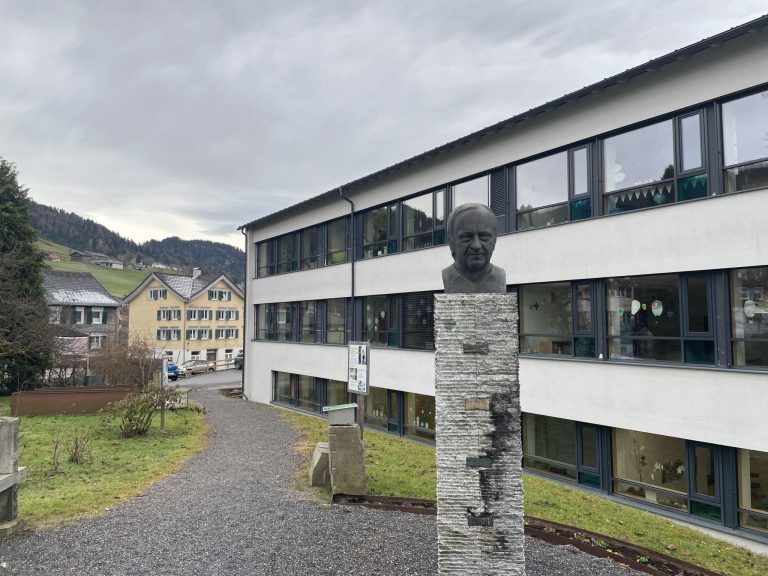 Hermann Gmeiner Alberschwende Denkmal