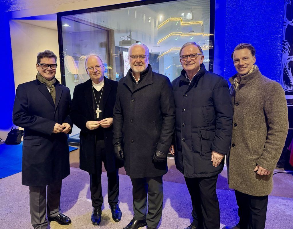 „Gulasch &amp; Glühwein am Leutbühel“ – IV-Weihnachtsempfang mit Eröffnung des neuen Hauses