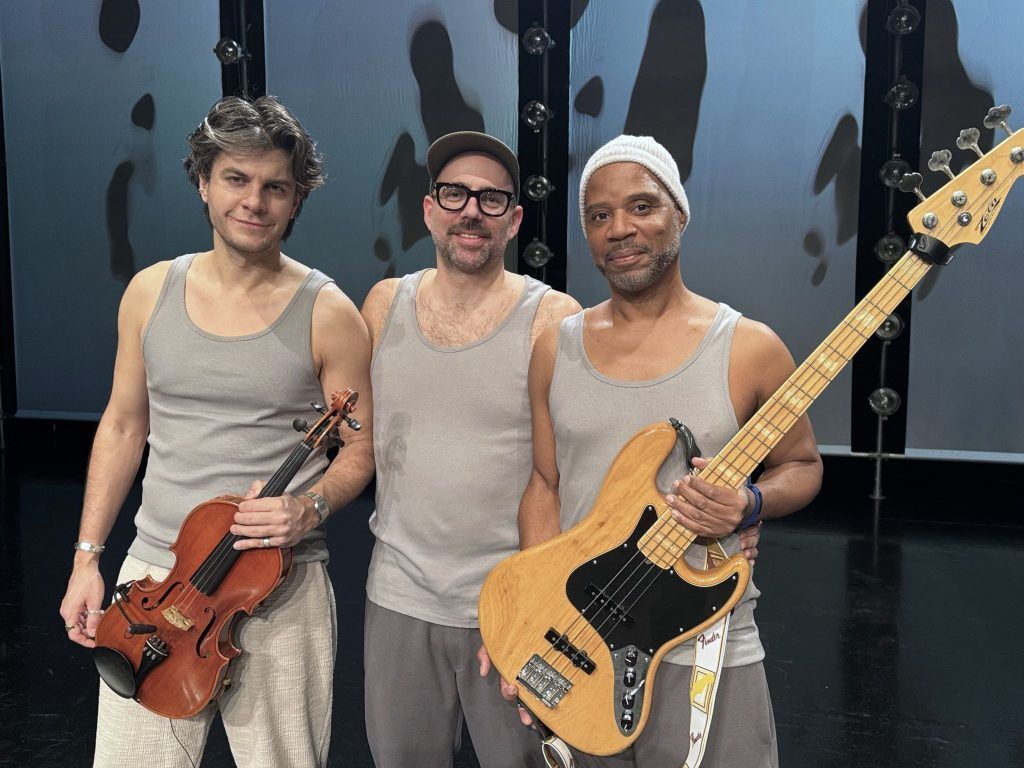 Rasender Stillstand: Theaterstück „Speed“ feiert Premiere am Spielboden