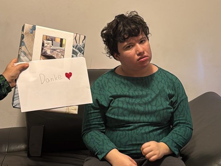 Weihnachtszauber für die NEUE-Patenkinder: Herzenswünsche, die Freude verbreiten!